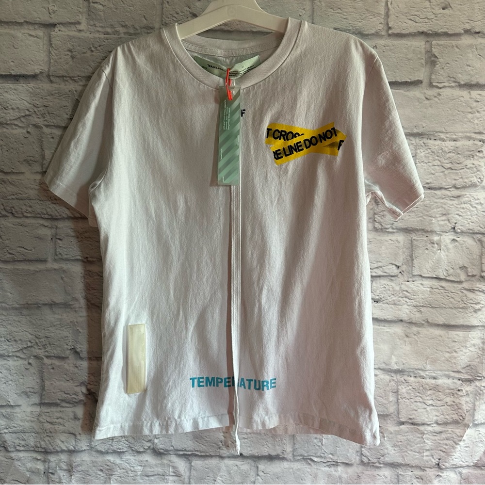 NEW WITH TAGS OFF WHITE MAIN LABLE FIRE LINE DO NOT CROSS WHITE TSHIRT XL 2013